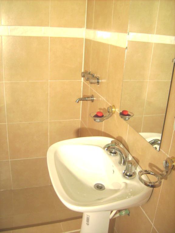 Apartamentos Rio Uruguay Colón 客房 照片