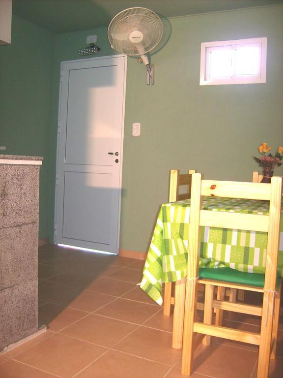 Apartamentos Rio Uruguay Colón 客房 照片