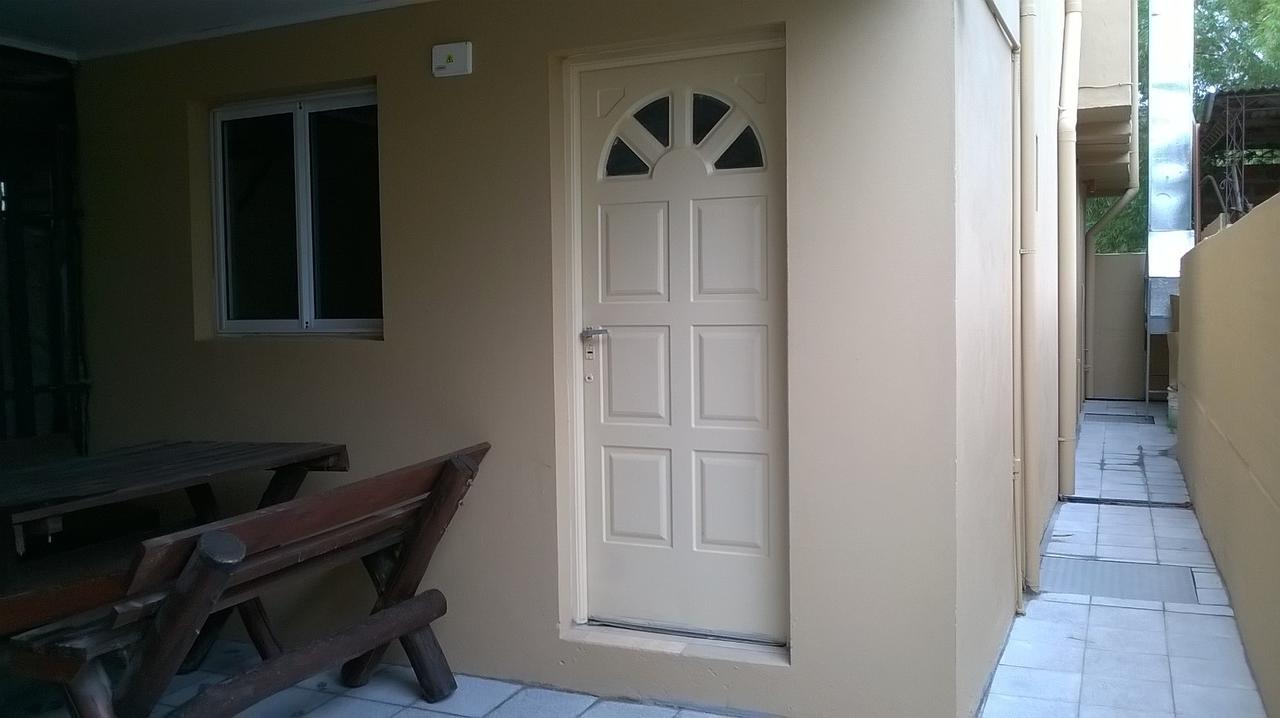 Apartamentos Rio Uruguay Colón 外观 照片